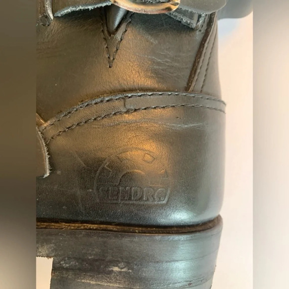 Sendra classic biker boots, made in  Spain.
EUR size 38 equivalent to 7.5. Black - Picture 9 of 14